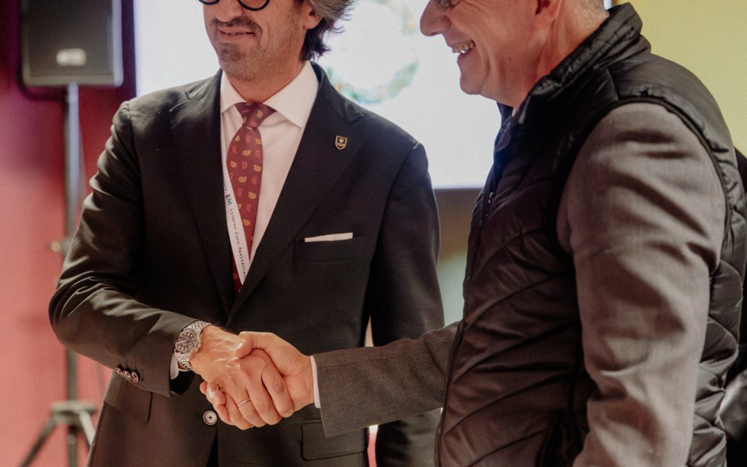 Alleanza per l’enoturismo: siglato l’accordo tra Toscana Promozione Turistica e FISAR