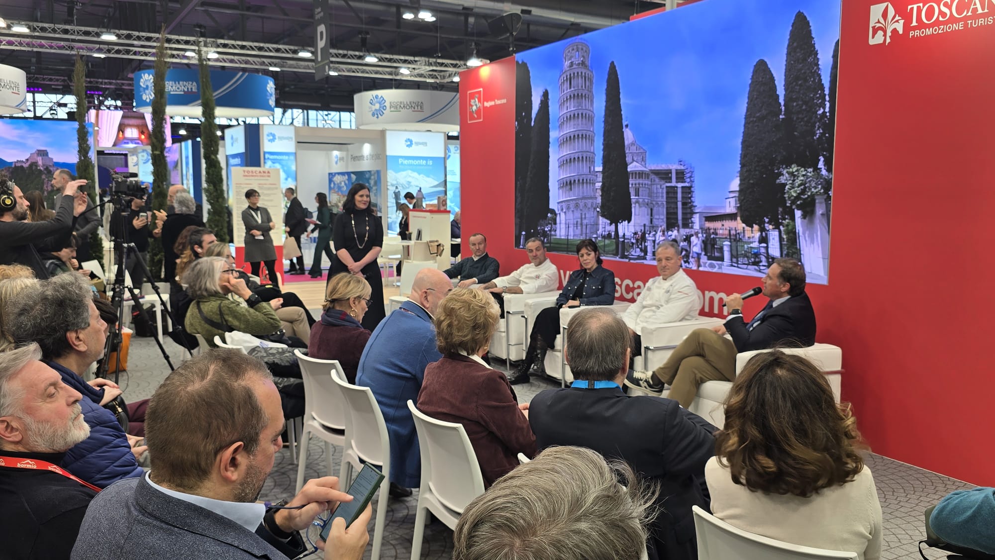 Immagine di una presentazione con pubblico